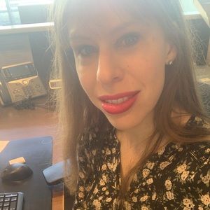 Meet your Posher, Laura